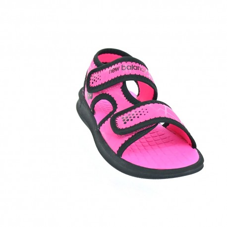 Sandalias New Balance zapatos Niña modelo 2031 Rosa 