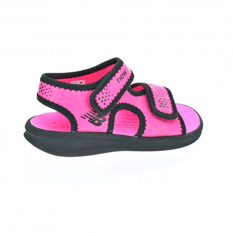 Sandalias New Balance zapatos Niña modelo 2031 Rosa 