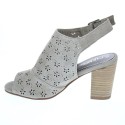 Sandalias Carmela zapatos Mujer modelo 6668002 Beige 