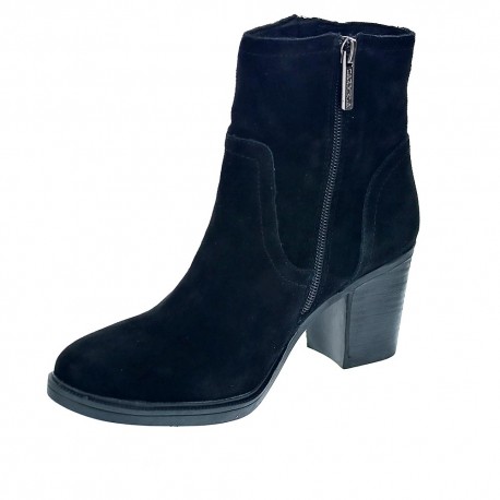 Botines Carmela zapatos Mujer modelo 6683501 Negro 