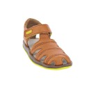Sandalias Camper zapatos Niño modelo Bicho Marrón 