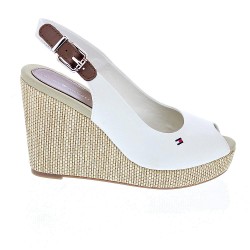 Iconic Elena Sling 2