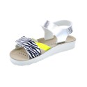 Sandalias Geox zapatos Niña modelo Costarei Plata 