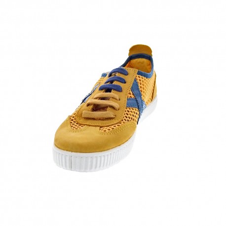 Zapatillas Munich zapatos Mujer modelo 8025008 Amarillo 