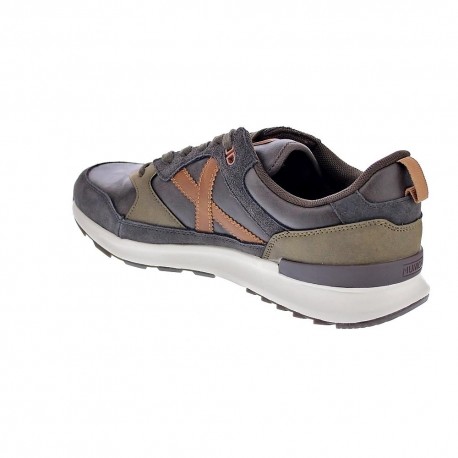 Zapatillas Munich zapatos Hombre modelo Alpha 58 Marrón 