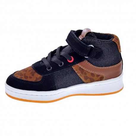 Zapatillas Kickers zapatos Niña modelo 664562 10 82 Marrón 