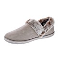 Pantuflas Skechers zapatos Mujer modelo Cozy Campfire Beige 