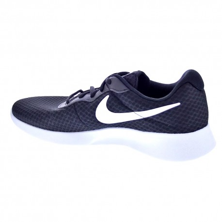 Zapatillas Nike zapatos Hombre modelo Tanjun Negro 