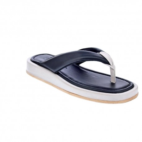 Sandalias Carmela zapatos Mujer modelo 68591 Negro 