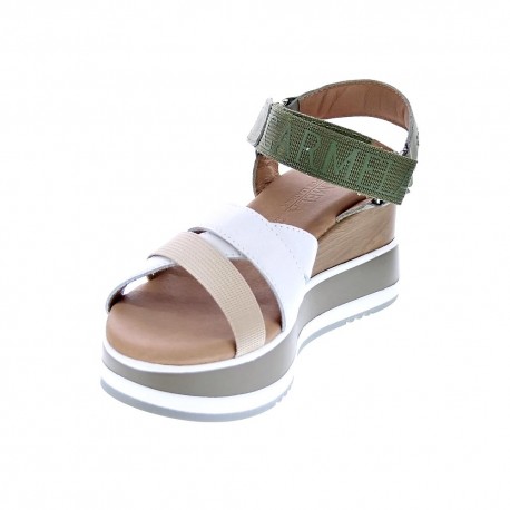 Sandalias Carmela zapatos Mujer modelo 68471 Verde 