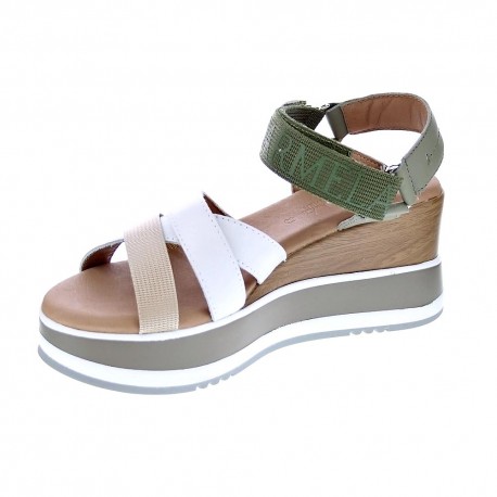 Sandalias Carmela zapatos Mujer modelo 68471 Verde 