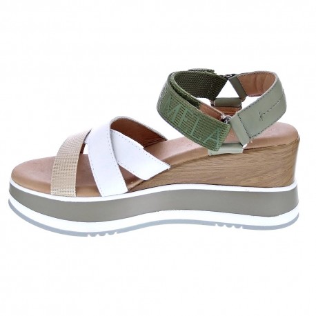 Sandalias Carmela zapatos Mujer modelo 68471 Verde 