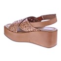Sandalias Carmela zapatos Mujer modelo 68555 Marrón 