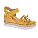 Sandalias Alpe zapatos Mujer modelo 24141255 Amarillo 