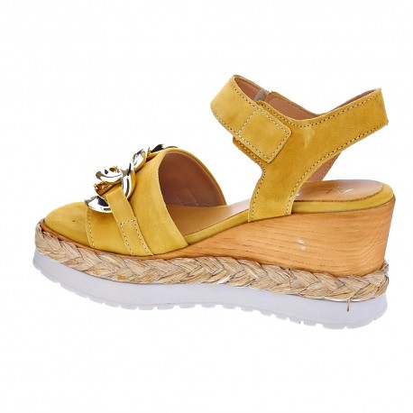 Sandalias Alpe zapatos Mujer modelo 24141255 Amarillo 