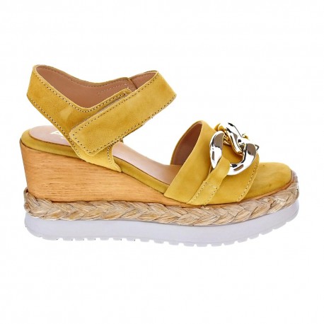 Sandalias Alpe zapatos Mujer modelo 24141255 Amarillo 