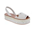 Abarcas menorquinas Popa zapatos Mujer modelo Rosario Tachas Beige 