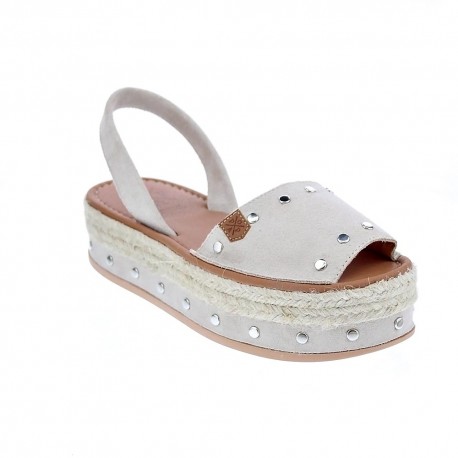 Abarcas menorquinas Popa zapatos Mujer modelo Rosario Tachas Beige 