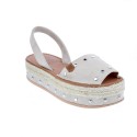 Abarcas menorquinas Popa zapatos Mujer modelo Rosario Tachas Beige 