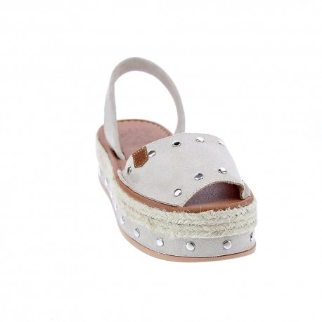 Abarcas menorquinas Popa zapatos Mujer modelo Rosario Tachas Beige 