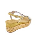 Sandalias Alma en Pena zapatos Mujer modelo V22310 Amarillo 