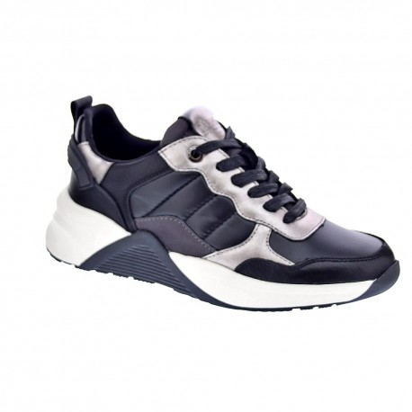 Zapatillas Carmela zapatos Mujer modelo 16015401 Negro 