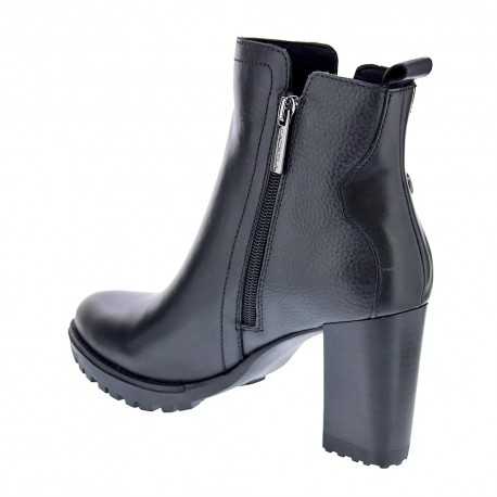 Botines Carmela zapatos Mujer modelo 16005402 Negro 