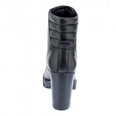 Botines Carmela zapatos Mujer modelo 16028601 Negro 