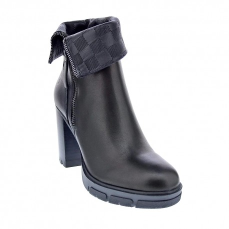 Botines Carmela zapatos Mujer modelo 6791601 Negro 