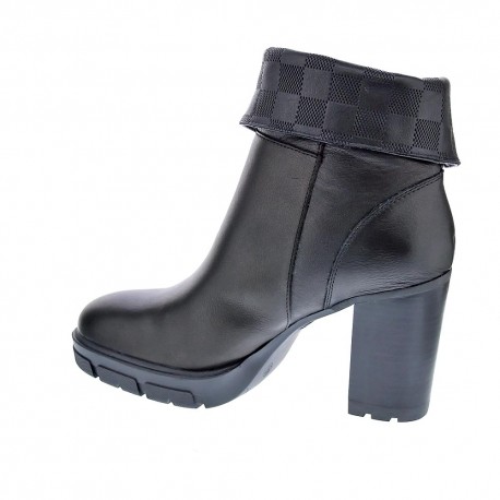 Botines Carmela zapatos Mujer modelo 6791601 Negro 