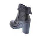 Botines Carmela zapatos Mujer modelo 6791601 Negro 