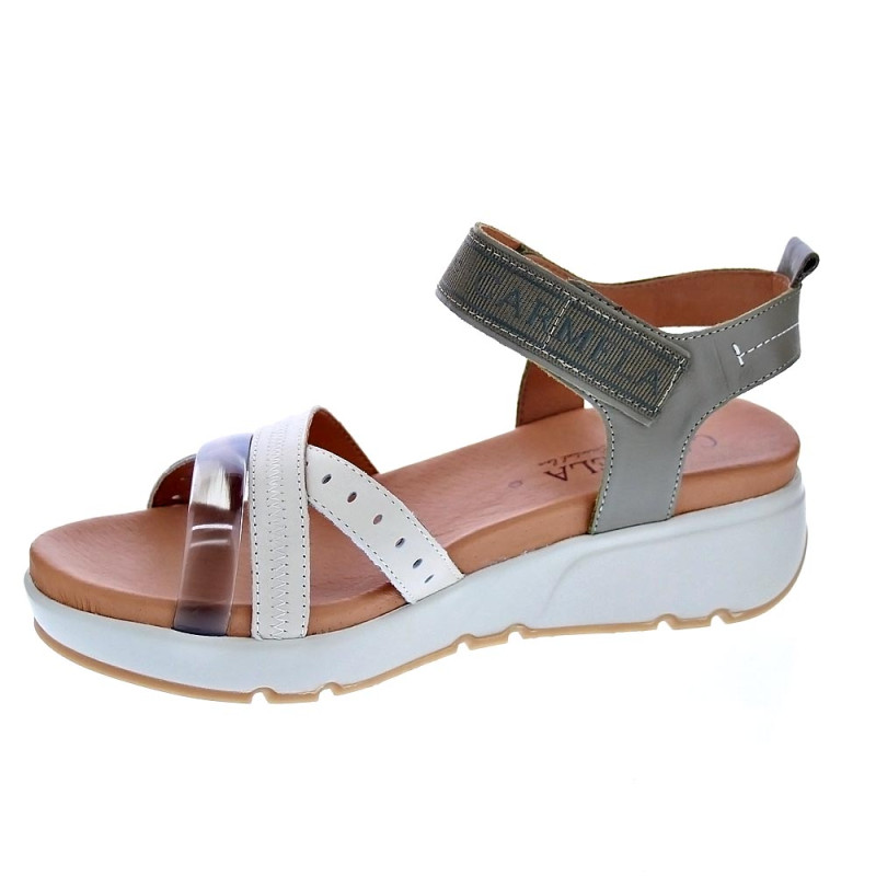 Sandalias Carmela zapatos Mujer modelo 160587 Verde 