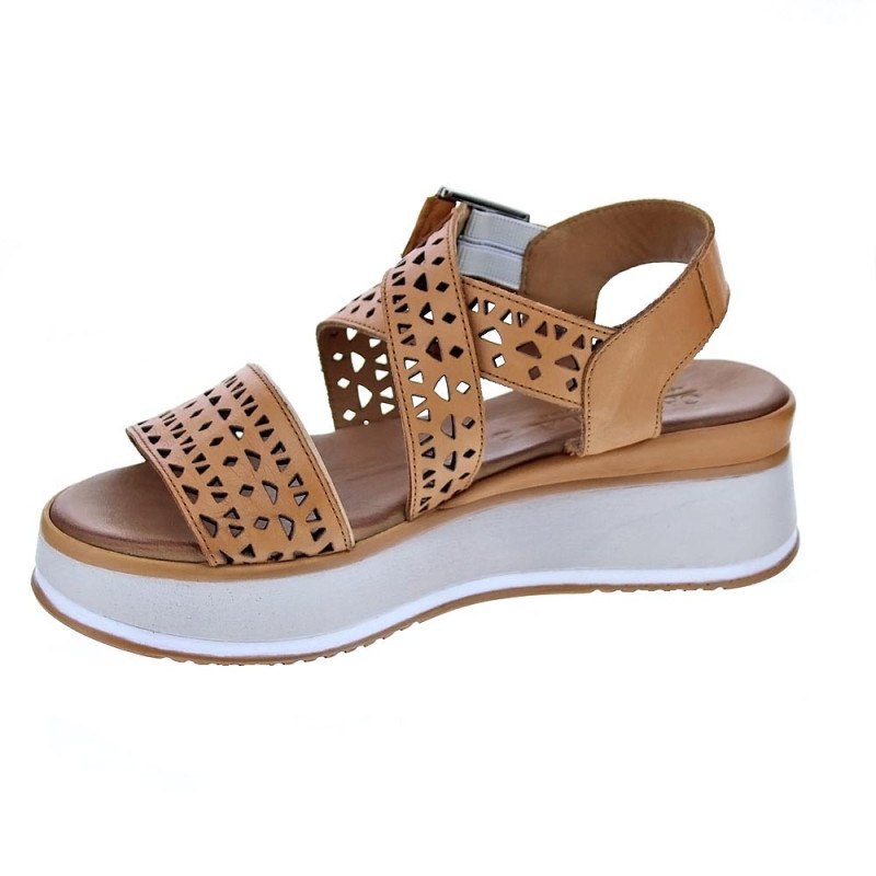 Sandalias Carmela zapatos Mujer modelo 160662 Marrón 