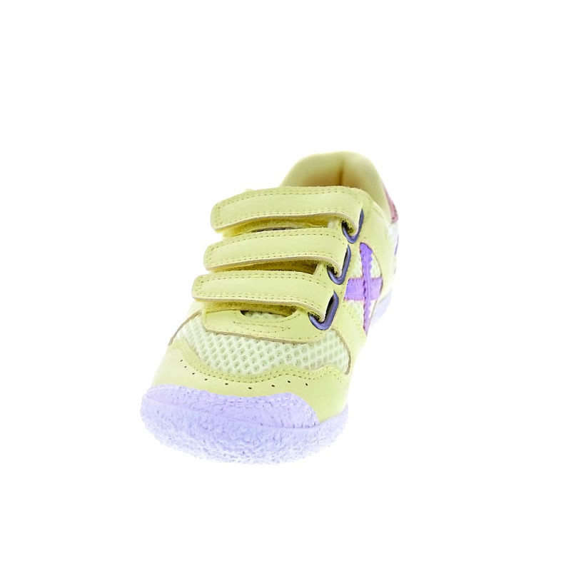 Zapatillas Munich zapatos Niña modelo Mini Goal Vco Amarillo 
