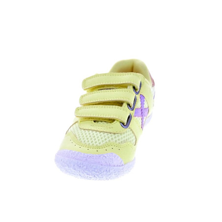 Zapatillas Munich zapatos Niña modelo Mini Goal Vco Amarillo 