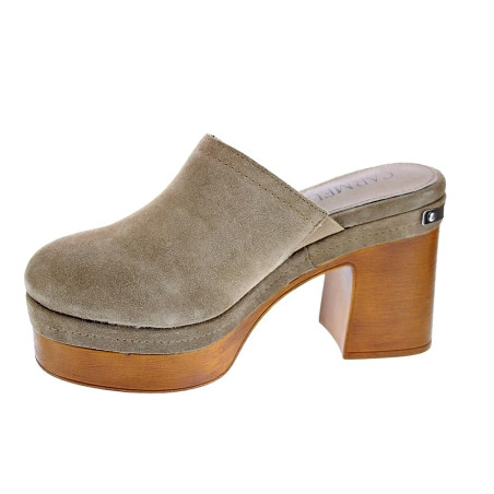 Zuecos Carmela zapatos Mujer modelo 16570 Beige 