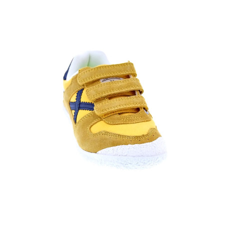 Zapatillas Munich zapatos Niño modelo Mini Goal Vco Amarillo 