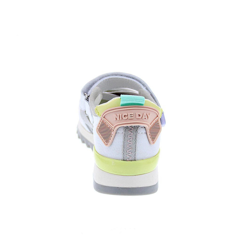 Zapatillas Gioseppo zapatos Niña modelo 68998 Blanco 