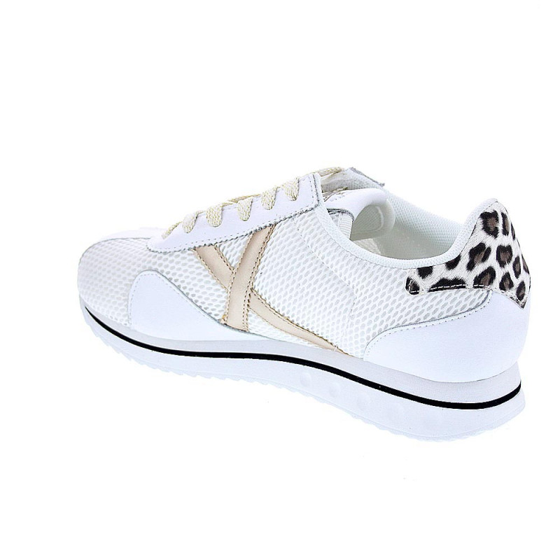 Zapatillas Munich zapatos Mujer modelo Sapporo Sky Blanco 