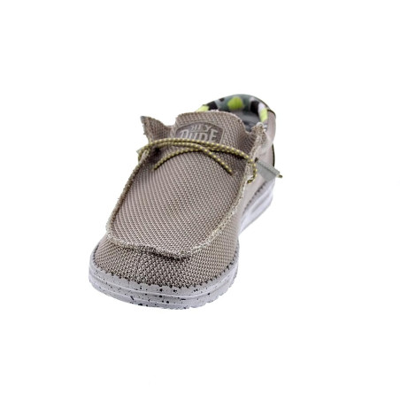 Mocasines Hey Dude zapatos Hombre modelo Wally Sox Triple Needle Beige 
