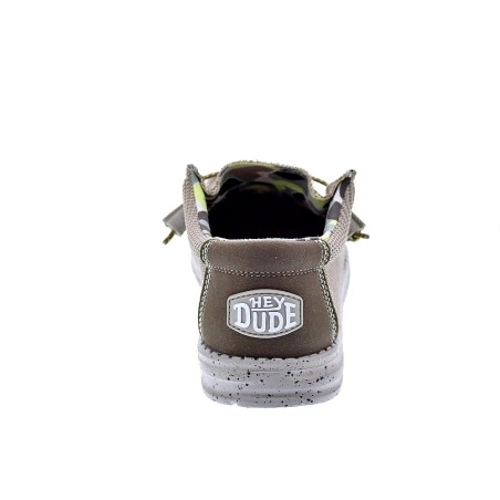 Mocasines Hey Dude zapatos Hombre modelo Wally Sox Triple Needle Beige 