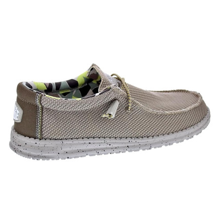 Mocasines Hey Dude zapatos Hombre modelo Wally Sox Triple Needle Beige 