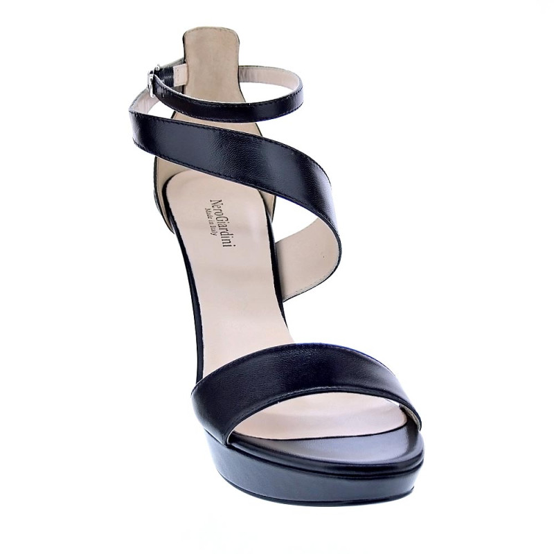 Sandalias Nero Giardini zapatos Mujer modelo E307231DE Negro 