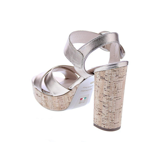 Sandalias Nero Giardini zapatos Mujer modelo E218632 Oro 