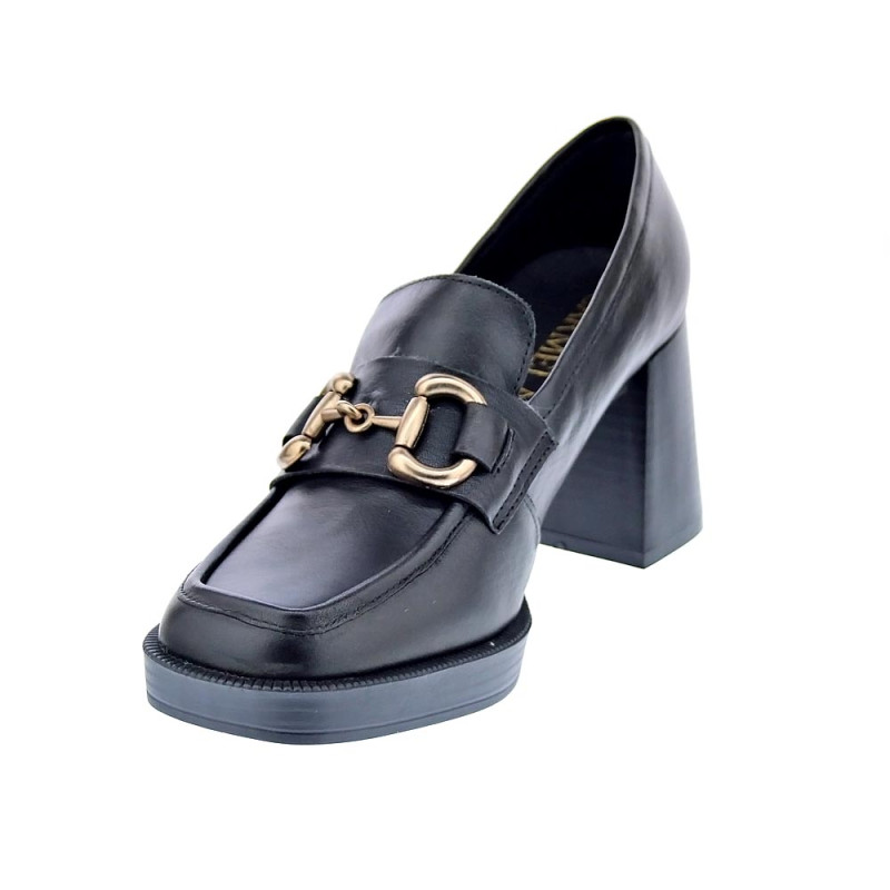 Mocasines Carmela zapatos Mujer modelo 16123502 Negro 