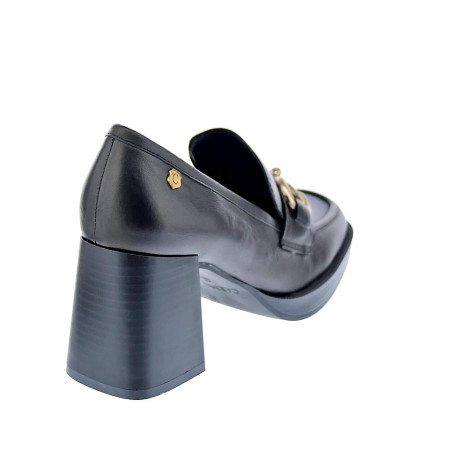 Mocasines Carmela zapatos Mujer modelo 16123502 Negro 