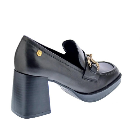 Mocasines Carmela zapatos Mujer modelo 16123502 Negro 