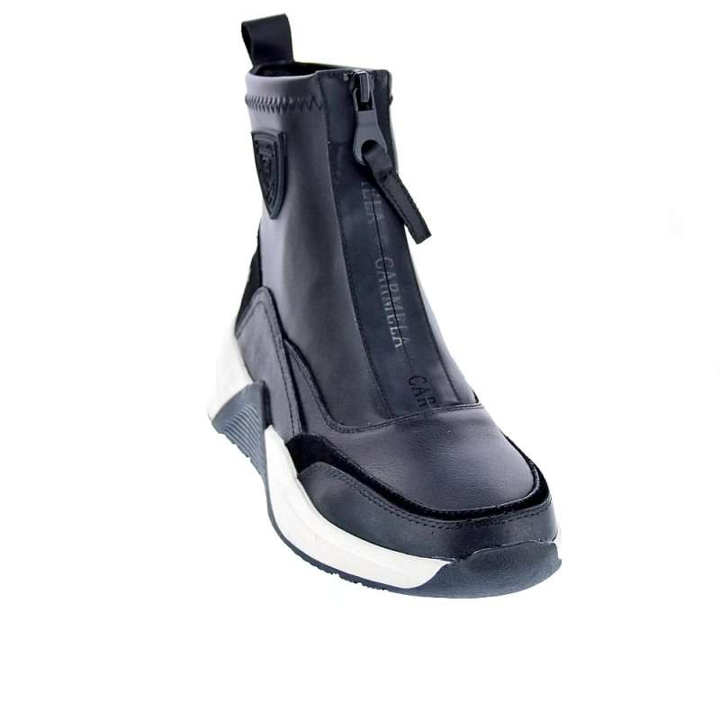 Botines Carmela zapatos Mujer modelo 16018001 Negro 