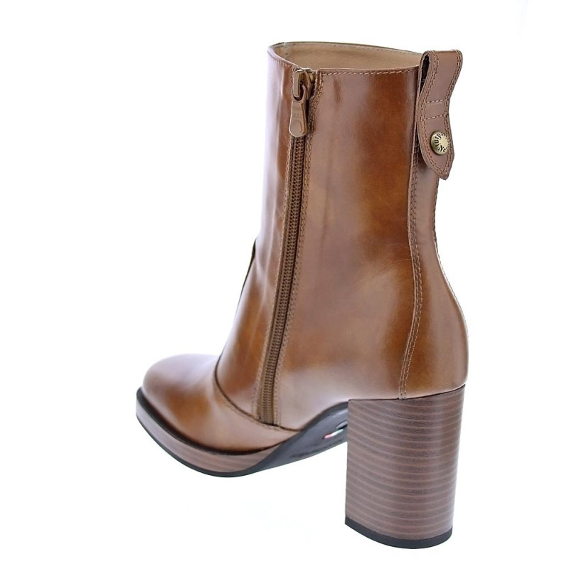 Botines Nero Giardini zapatos Mujer modelo I205062D Marrón 