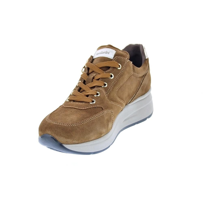 Zapatillas Nero Giardini zapatos Mujer modelo I308371D Marrón 